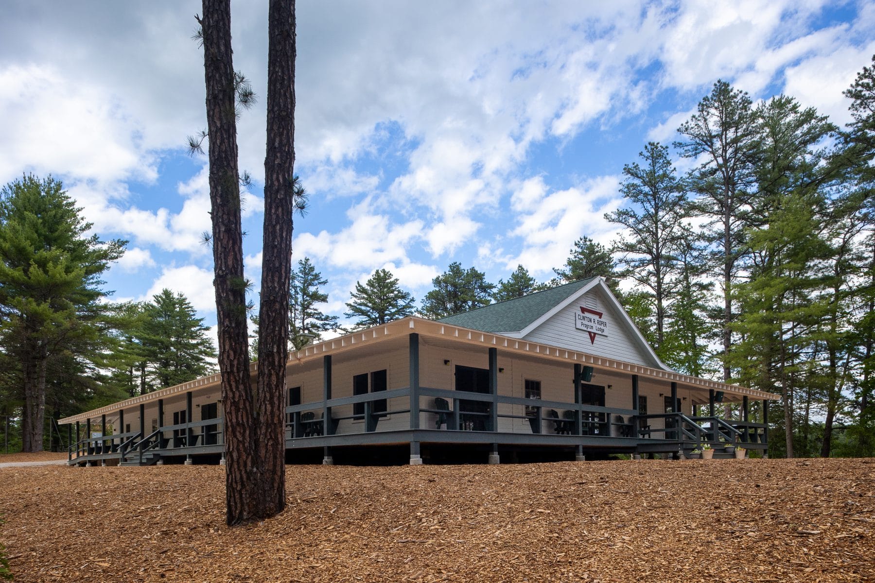 096_CNH-Lodge_06-19-26